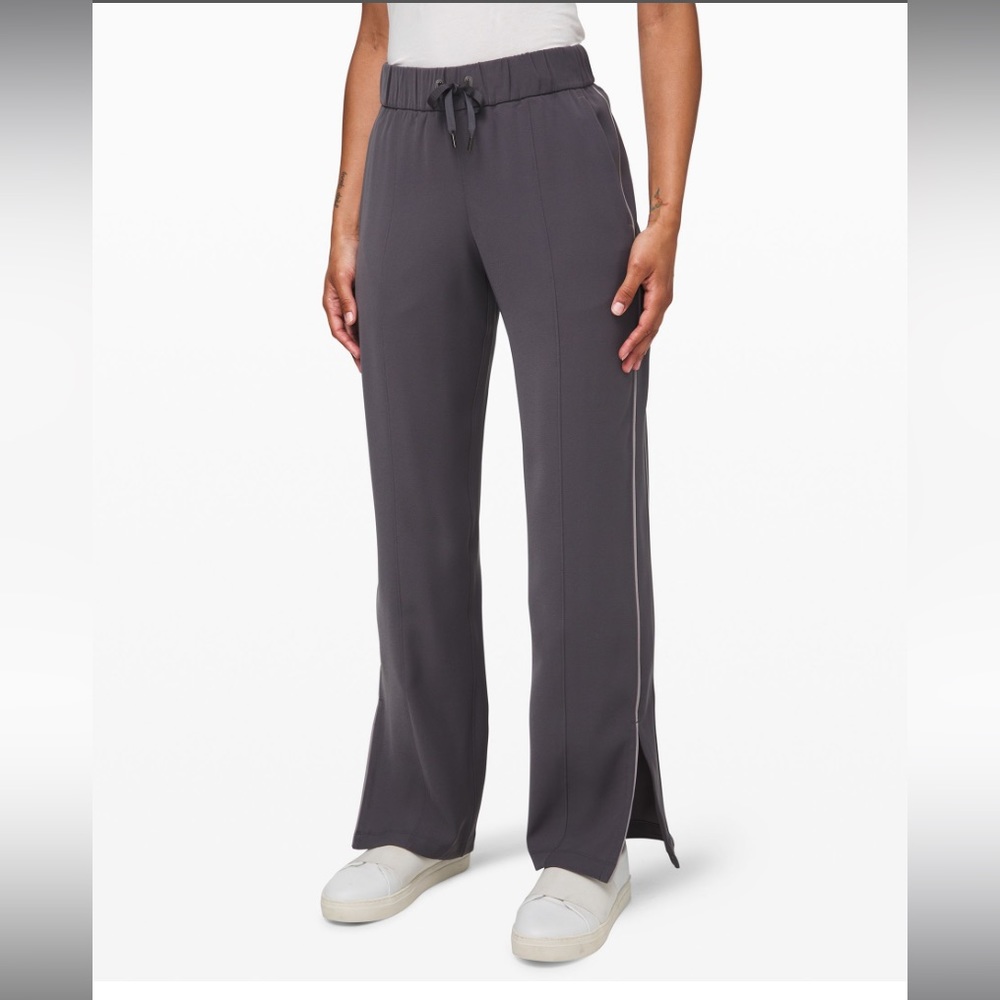 Lululemon On the right track pant